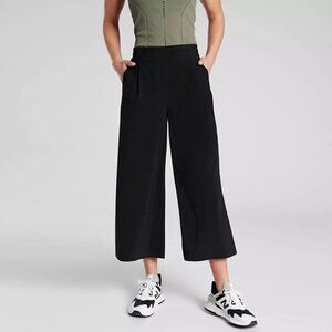 Athleta Brooklyn Wide Leg Pants Black size 8 with pockets